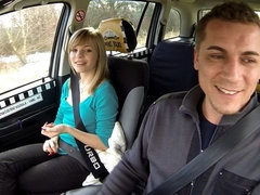 お尻, フェラチオ, 車, バック, 手コキする, オマンコ, ストリッピング, ティーン