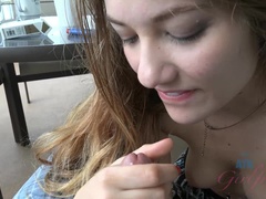 Leie, Blondine, Fussjob, Pov, Muschi, Dürr, Entkleiden, Titten