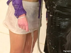 Fetisch, Erniedrigung, Lesbisch, Lecken, Satin, Dusche, Jungendliche (18+), Nass