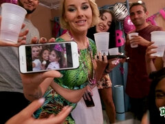Asiático, Rubia, Grupo, Lamidas, Perforación, Coño, Sorpresa, Tetas