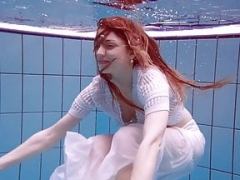 Пляж, Европейки, Польки, Рыжие, Душ, Софткор, Сиськи, Под водой