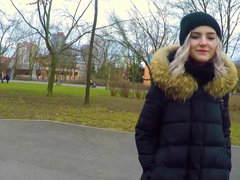 Stel, Sperma in mond, Natuurlijke tieten, Openbaar, Zuigen, Taboe, Tiener, Tieten likken