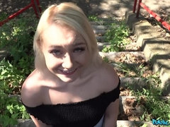 Amateur, Blonde, En levrette, Européenne, Seins naturels, Chatte, Cheveux courts, Nénés