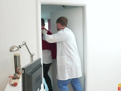 MILF Tru Kait in Fertility Clinic