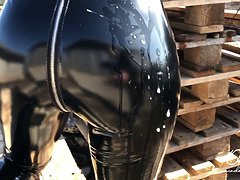 Enthousiasteling, Pijpbeurt, Sperma shot, Fetisj, Handbeurt, Latex, Zuigen, Tiener