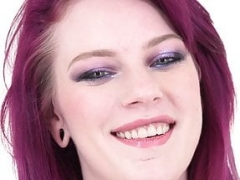 Sucer une bite, Doigter, Gothique, Énorme, Interracial, Chevaucher, Adolescente, Nénés