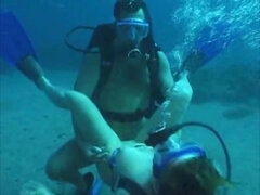 Grosse titten, Blasen, Braunhaarige, Vollbusig, Handjob, Lingerie, Masturbation, Titten