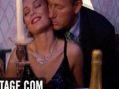 Tetas grandes, Mamada, Morena, Peludo, Lamidas, Coño, Retro, Clasico