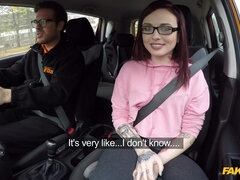Amateur, Anal, Cul à la bouche, Voiture, De plein air, Petite femme, Chatte, Gicler