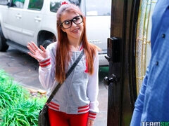 Минет, Брюнетки, Смазливые, Собачьи, Очки, Школьница, Бритые, Молоденькие