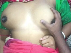 彼氏, インド人, 乳首, 小柄, ふっくら乳首, オマンコ, パイ刷り, オッパイの