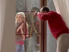 Enthousiasteling, Blond, Pijpbeurt, Daddy, Europees, Hd, Rijpe lesbienne, Tiener
