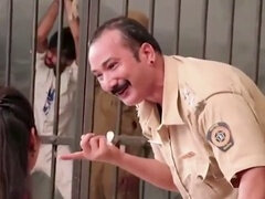 Blasen, Betrug, Selbstgemacht, Erniedrigung, Ehemann, Indisch, Polizei, Pov