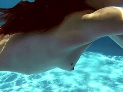 18 jahre, Leie, Braunhaarige, Ungarisch, Öffentlich, Jungendliche (18+), Titten, Unter wasser