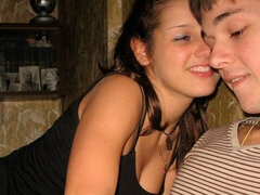 Amateur, Culo grande, Verga grande, Mamada, Morena, Estilo perrito, Casero, Flaco