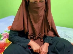 18 jaar, Pijpbeurt, Hardcore, Huisgemaakt, Indisch, Moeder, Ruw, Stiefmoeder