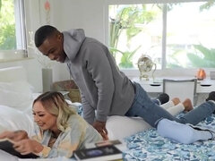 Anal, Gros cul, Blonde, En gros plan de très près, Interracial, Mature, Mère que j'aimerais baiser, Plan cul à trois