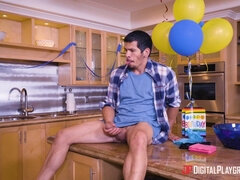 Красотки, Еда, Ласковые ручки, Мамочка, Вечеринка, Реалити, Порка, Тату