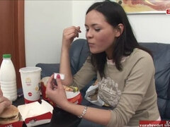 素人, アナル, 巨乳な, ディルド, フェティッシュ, 食べ物, 母乳, ヤリマン