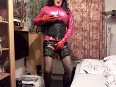 Dirty talking crossdresser Alexalatexnutte gets steamy with some solo action