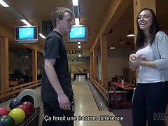Sucer une bite, Cocu, Époux mari, Léchez, Argent, Pov, Réalité, Adolescente