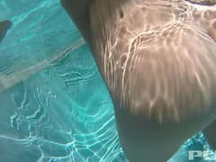 Gros seins, Bikini, Blonde, Masturbation, Piscine, Chatte, Allumeuse, Sous marin