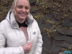 Amateur, Gros seins, Sucer une bite, Queue, Jeans, Public, Chatte, Cheveux courts