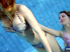 Bikini, Tschechisch, Nackt, Pool, Erotischer film, Sport, Jungendliche (18+), Unter wasser