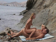 Playa, Rubia, Mamada, Polla, Hd, Madres para coger, Voyeur