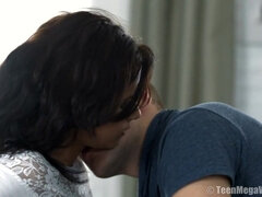 Europees, Sperma in gezicht, Hardcore, Hd, Likken, Klein, Kut duiken, Tiener