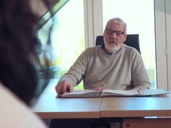 Blasen, Braunhaarige, Kehlenfick, Schwanz, Natürlichen titten, Piercing, Dürr, Titten