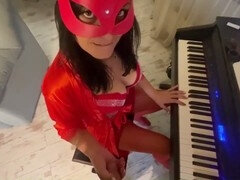 Handjob, Maske, Masturbation, Milf, Orgasmus, Sekretärin, Stiefmutter, Strümpfe