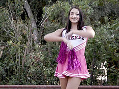 Animadora, Coño, Adolescente