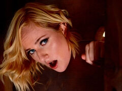 Gros cul, Blonde, Sucer une bite, Queue, En levrette, Domination, Branlette thaïlandaise, Chaussures