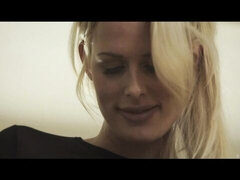 最高, デカ尻, ブロンド, フェラチオ, ブーツ, 巨乳な, バック, ストリッピング