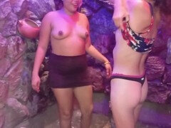 コンピレーション, インド人, レズビアン, オーガズム, ショートヘア, 禁句, ティーン, おもちゃ