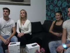 Grosser arsch, Braunhaarige, Tschechisch, Hundestellung, Handjob, Pov, Rasiert, Jungendliche (18+)