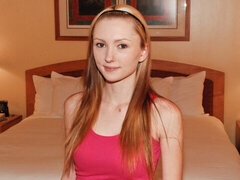 18 años, Coche, Corridas faciales, Hotel, Mamá, Estrella porno, Apretado, Mojado