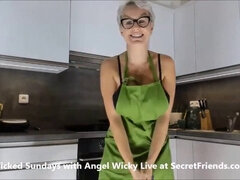 Grote mammen, Blond, Eten, Hd, Kort haar, Alleen, Speelgoed, Webcamera