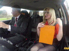 Grosse titten, Blasen, Auto, Milf, Natürlichen titten, Im freien, Muschi, Titten