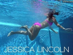 Chica, Morena, Hembra, Fetiche, Piscina, Ruso, Tetas, Bajo el agua