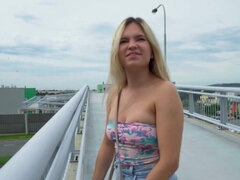 Chica, Rubia, Corridas, Estilo perrito, Sexo duro, Natural, Al aire libre, Público