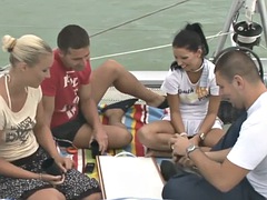 Nana, Beauté, Gode, Branlette thaïlandaise, Masturbation, Public, Tatouage, Jouets