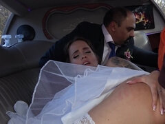 Anal, Culo, Tetas grandes, Mamada, Novia, Tetona, Coche, Cornudo