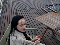 Минет, Брюнетки, Глубокая глотка, Соски, На природе, Русские, Душ, Курящие