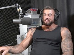 Derrière les coulisses