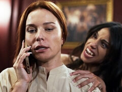 Grosse titten, Braunhaarige, Fetisch, Küssen, Latina, Lesbisch, Rau, Ablutschen