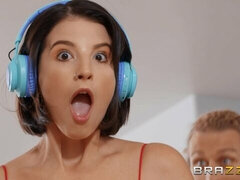 69 negenenzestig, Enthousiasteling, Slaapkamer, Grote kont, Pijpbeurt, Gevangen, Kort haar, Tiener