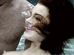 Américain, Brunette brune, Doigter, Mature, Orgasme, De plein air, Nénés, Sous marin