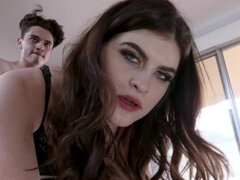 Noire, Sucer une bite, Brunette brune, Preservatif, Femme au foyer, Rasée, Grande, Adolescente